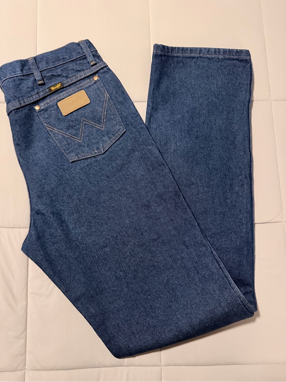 WRANGLER® COWBOY CUT® SLIM FIT JEAN IN PREWASHED INDIGO 36x36 FOR MEN